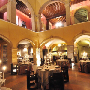 Cour des Loges _ Alain Rico