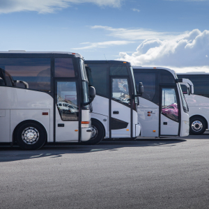 Autocars © Shutterstock_477310891_CK Foto