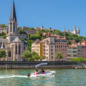 Cap Confluent boat rental without license
