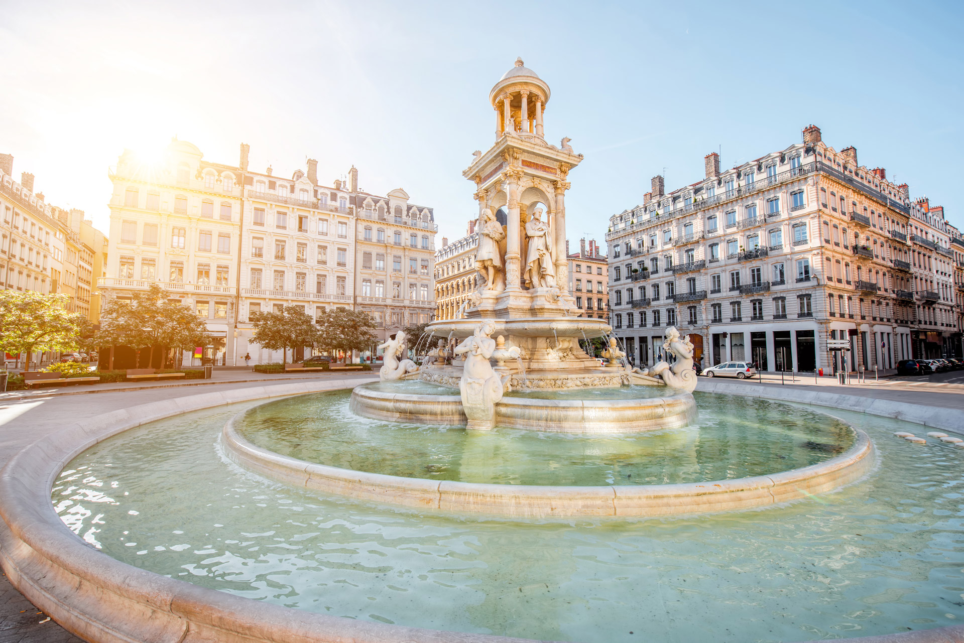 Place des Jacobins © Helen Ross / Shutterstock