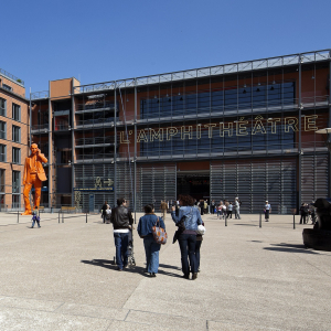 Cite-internationale_credit-www-b-rob_statue Xavier Veilhan